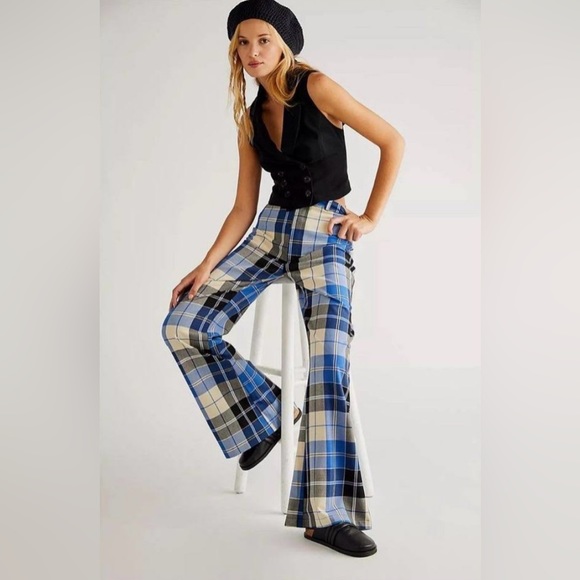 Free People Pants - 💓NWOT Free People Jules High Waisted Plaid Flare Pants in Blue/Black - Size 10
